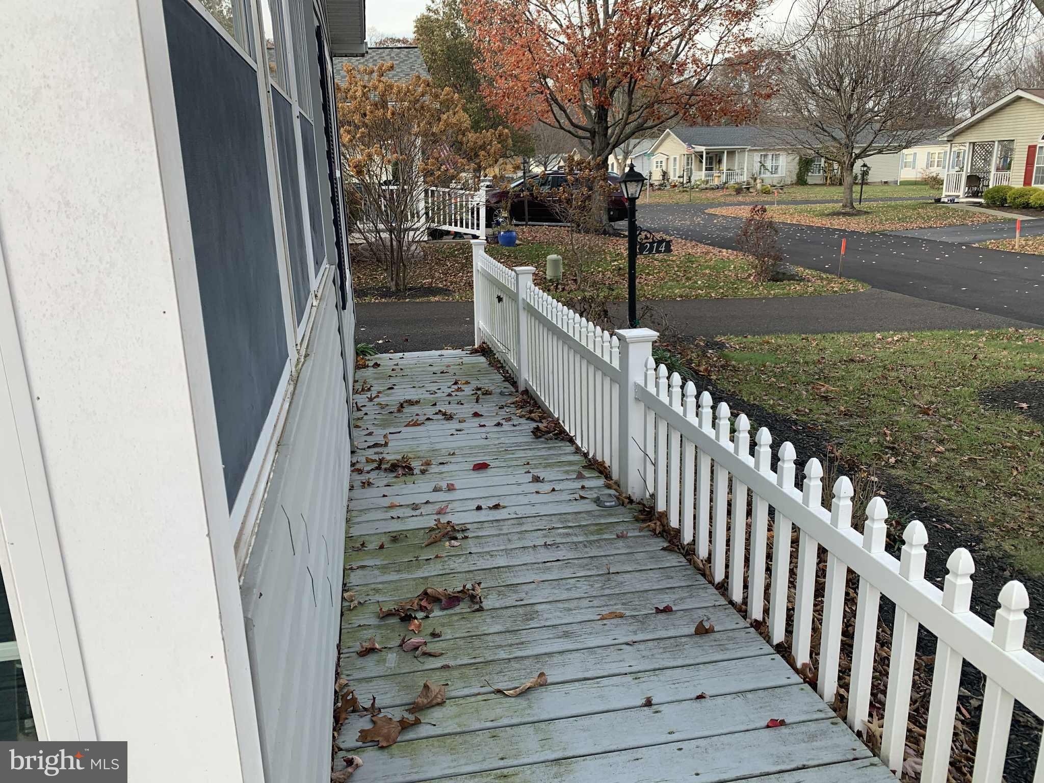 BUCKINGHAM SPRINGS - Residential