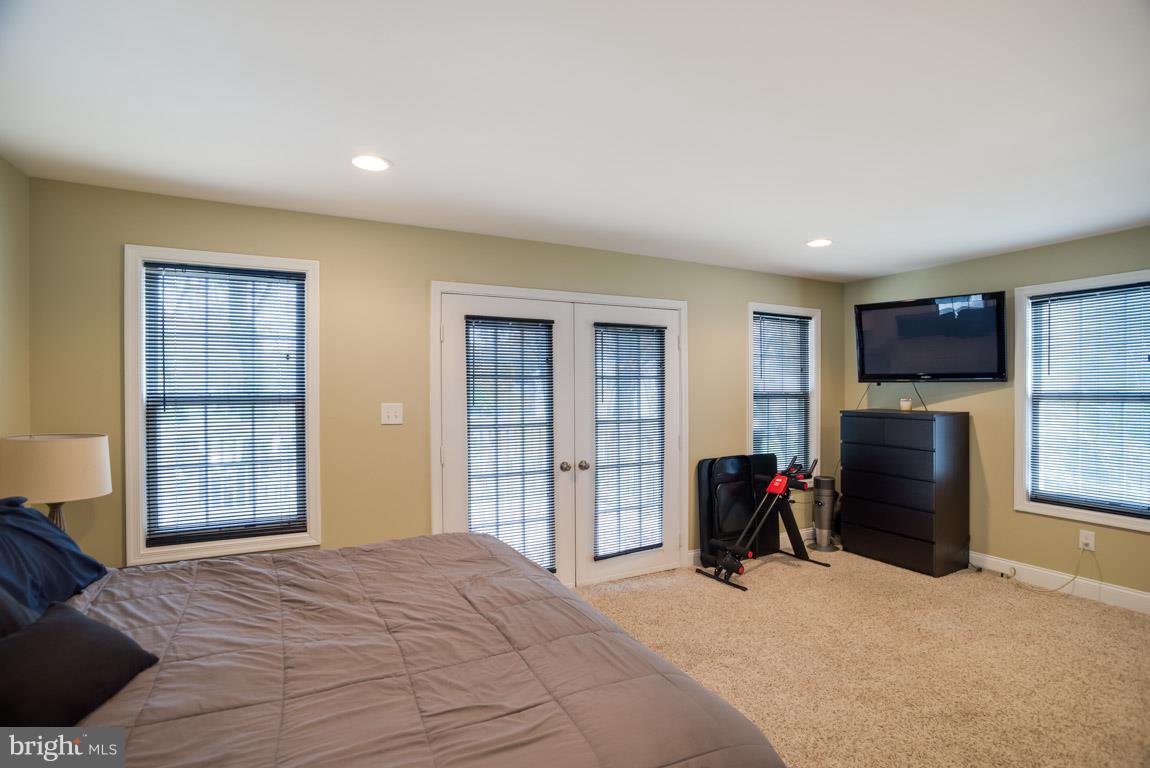 ST CHARLES - CARRINGTON - Residential