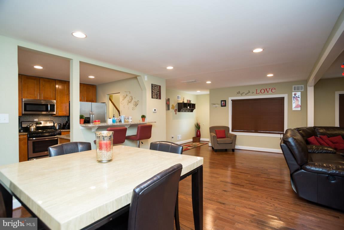 ST CHARLES - CARRINGTON - Residential