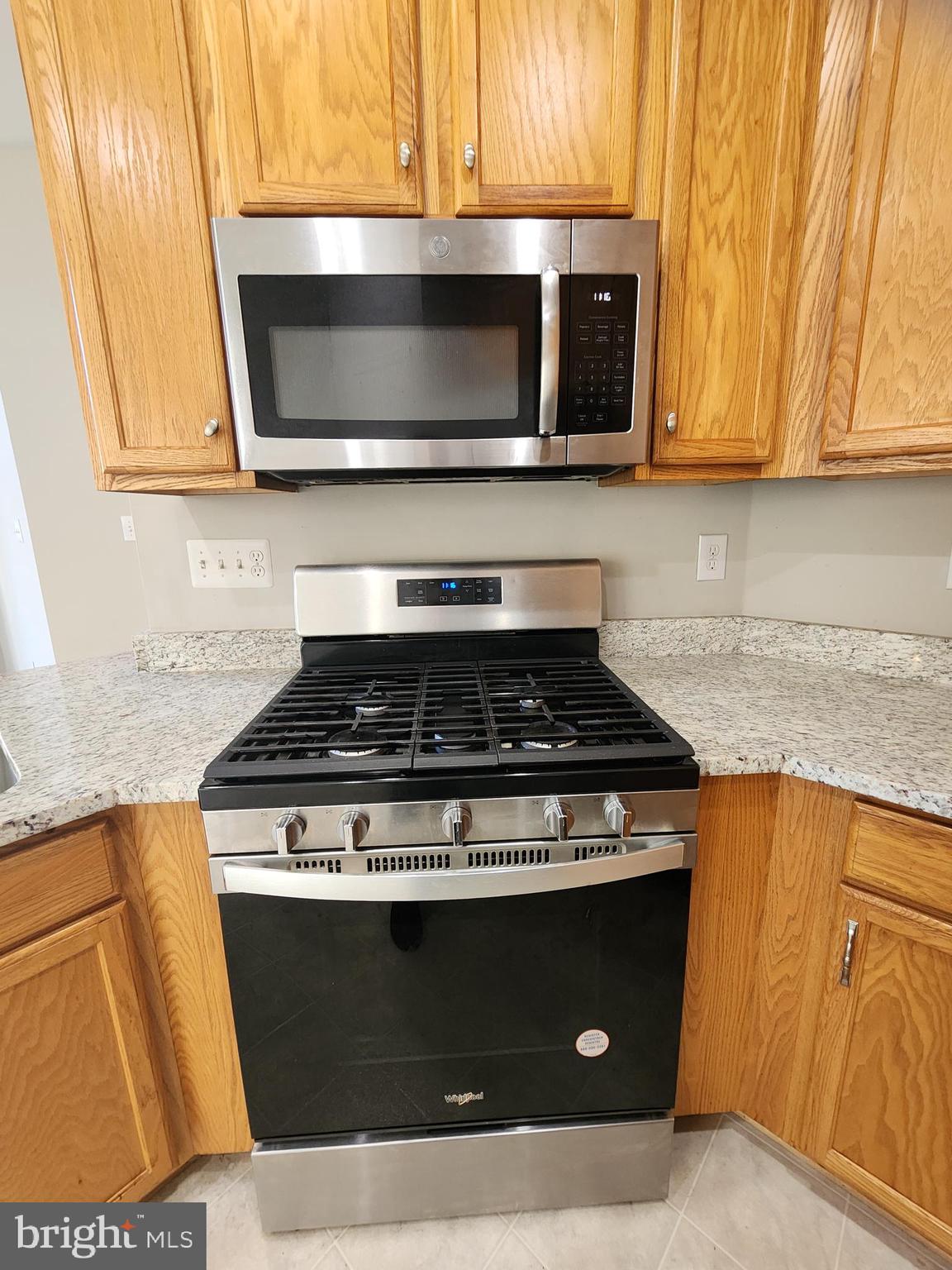 CLAYBORNE WOODS - Residential Lease