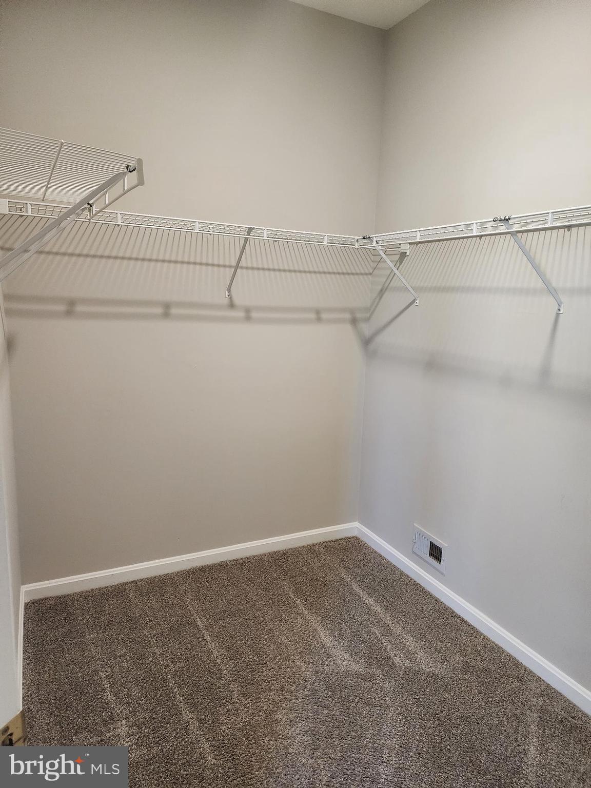 CLAYBORNE WOODS - Residential Lease