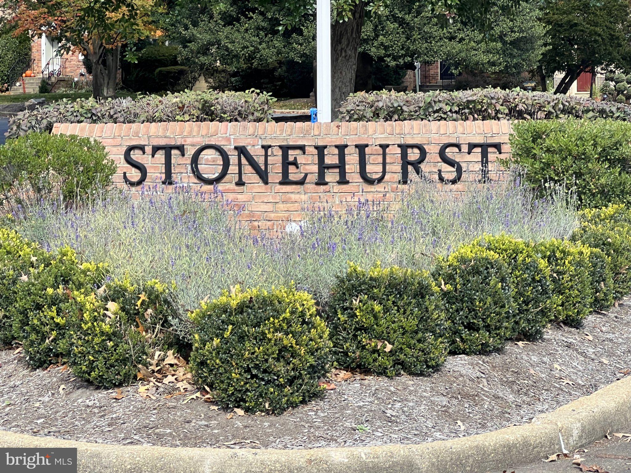 STONEHURST - Residential Lease