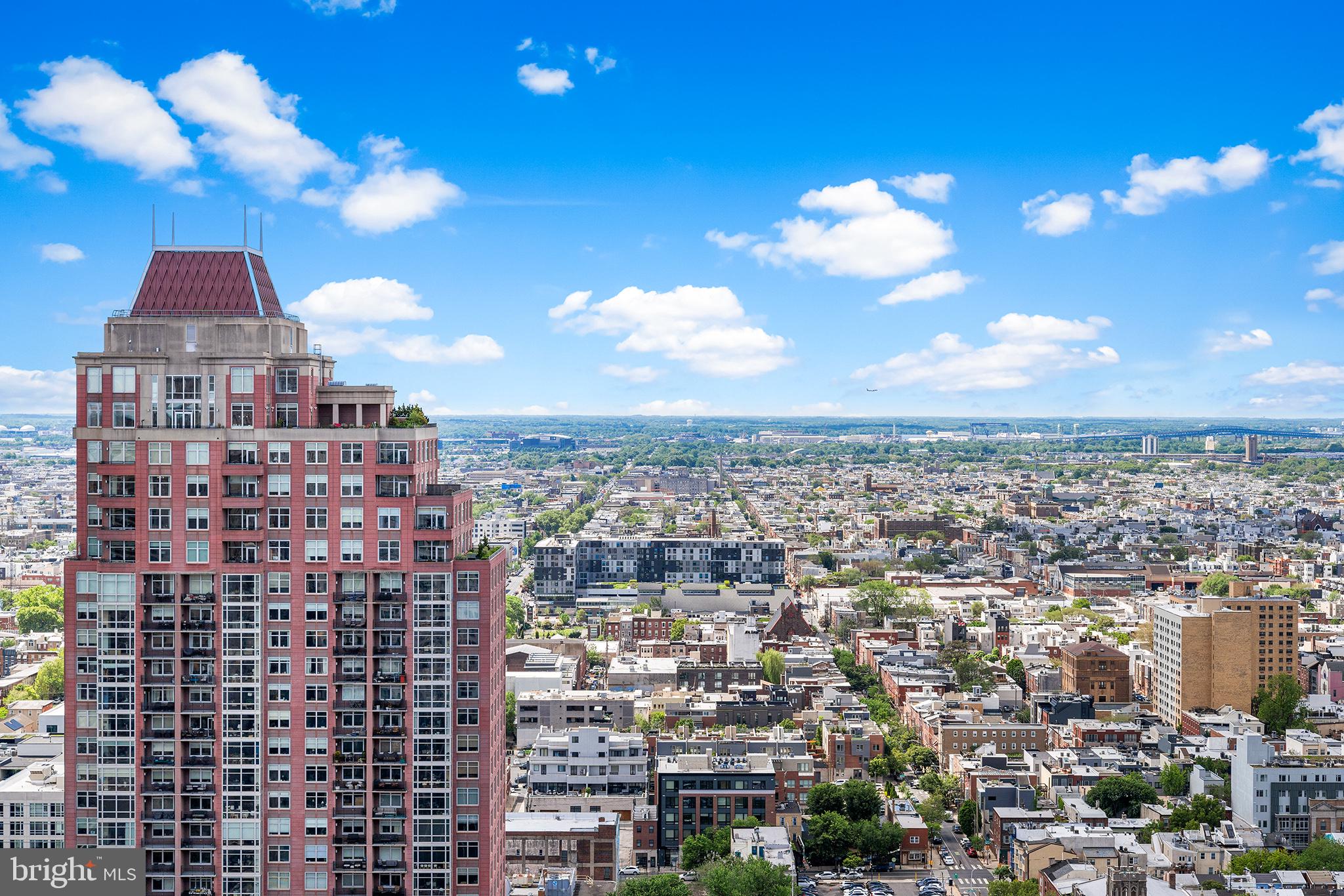 ACADEMY HOUSE - Residential