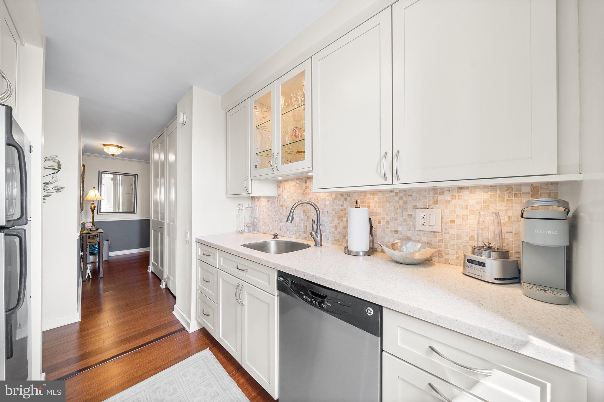 ACADEMY HOUSE - Residential