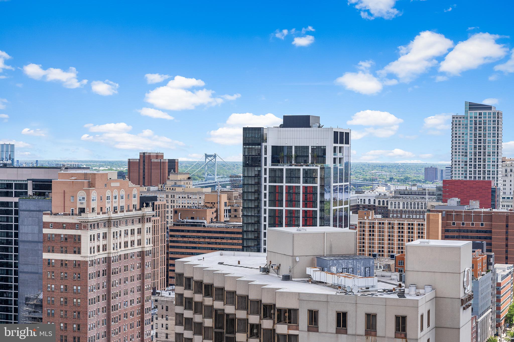 ACADEMY HOUSE - Residential