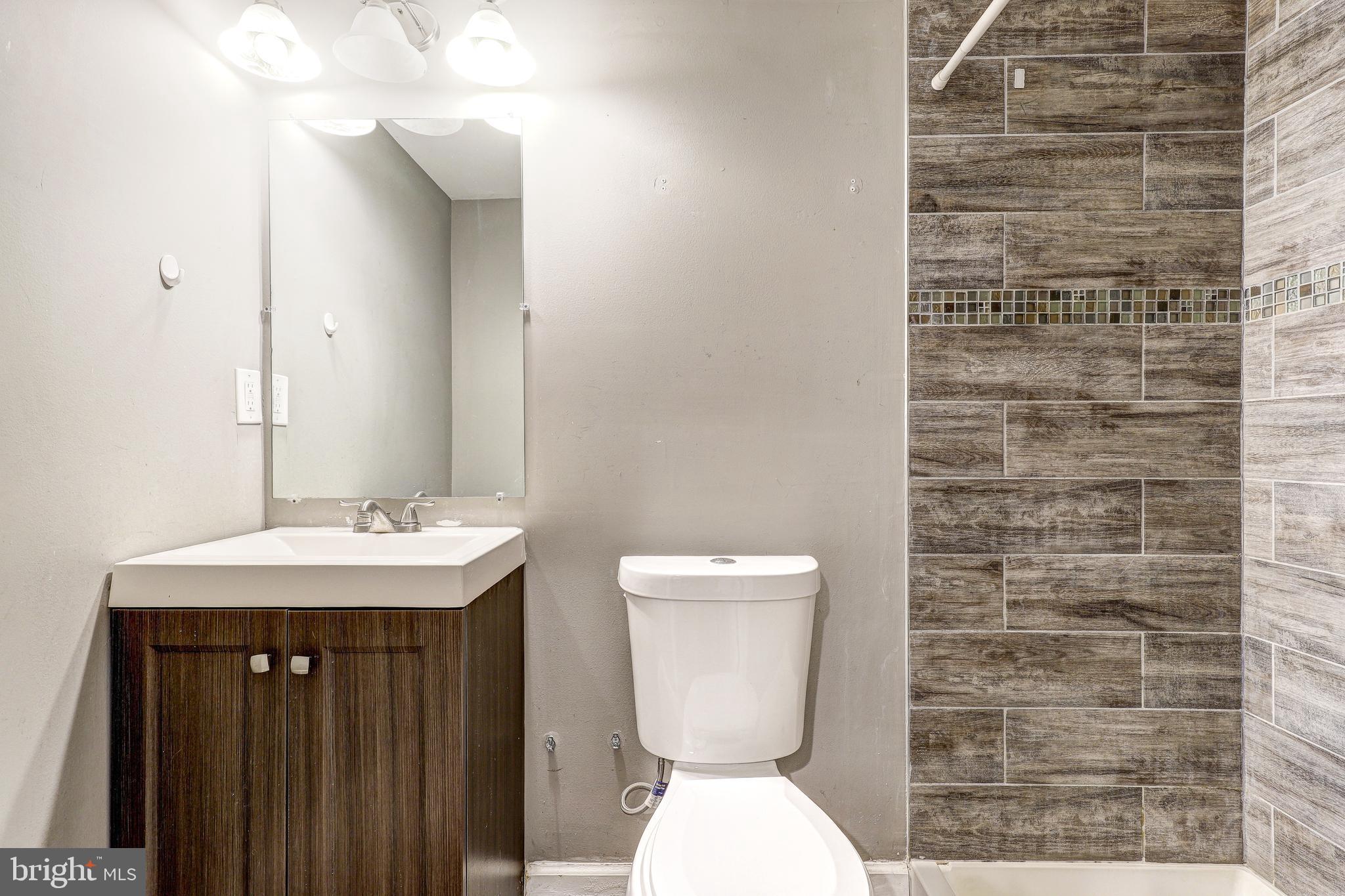 HAMILTON HEIGHTS - Residential