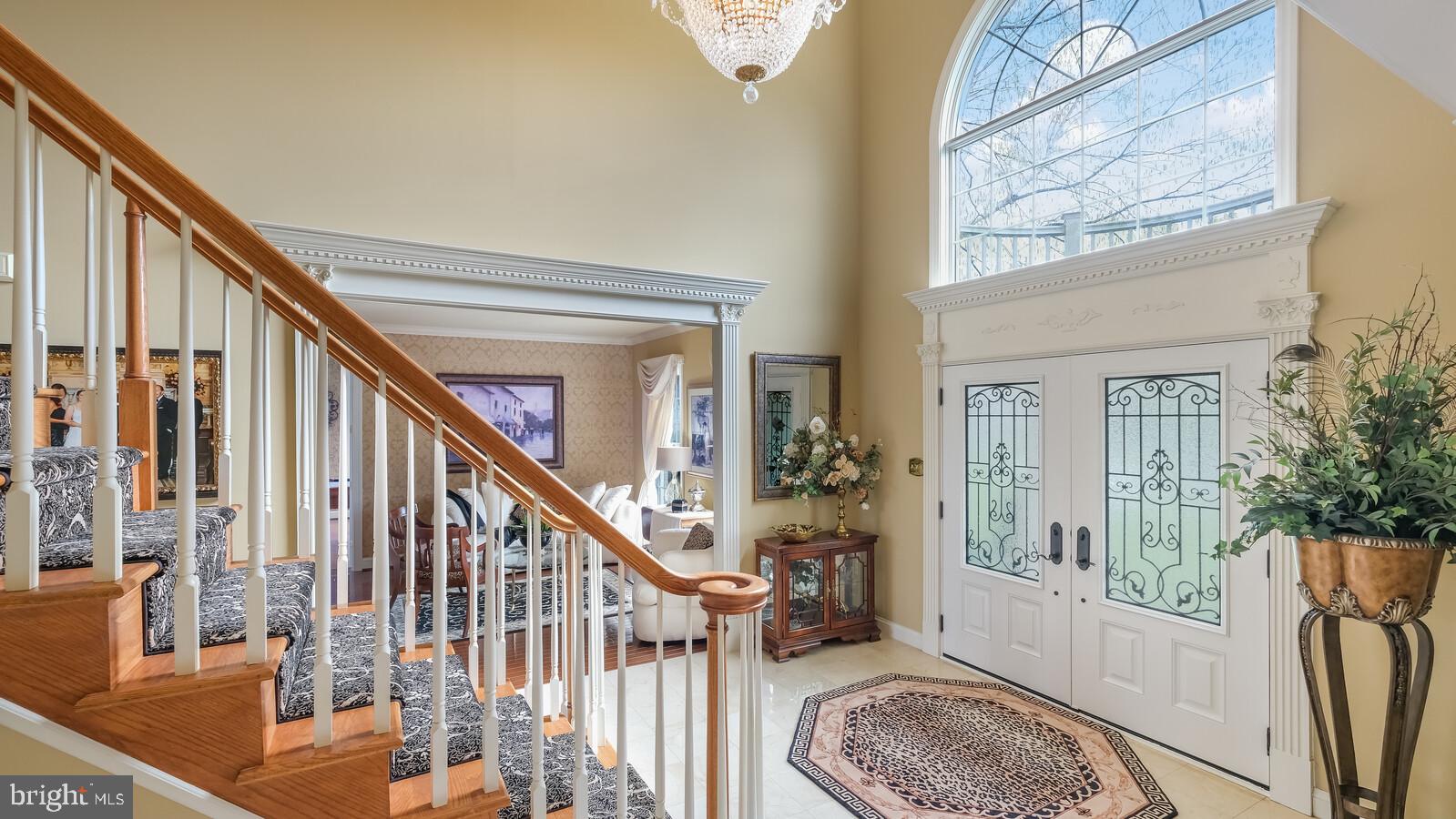 DARK HOLLOW - Residential