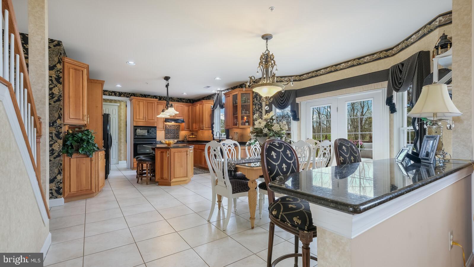 DARK HOLLOW - Residential