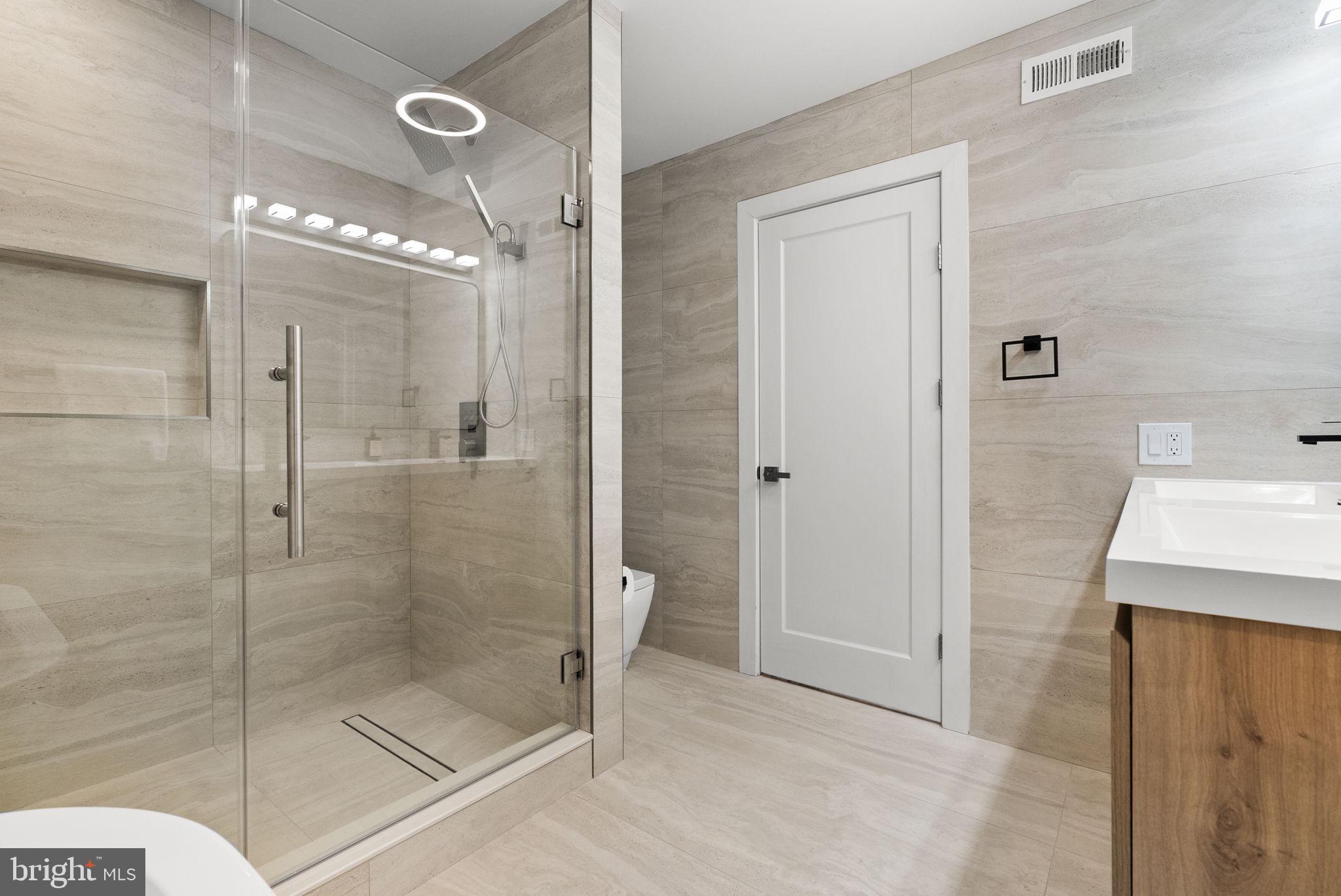 GERMANTOWN (WEST) - Residential