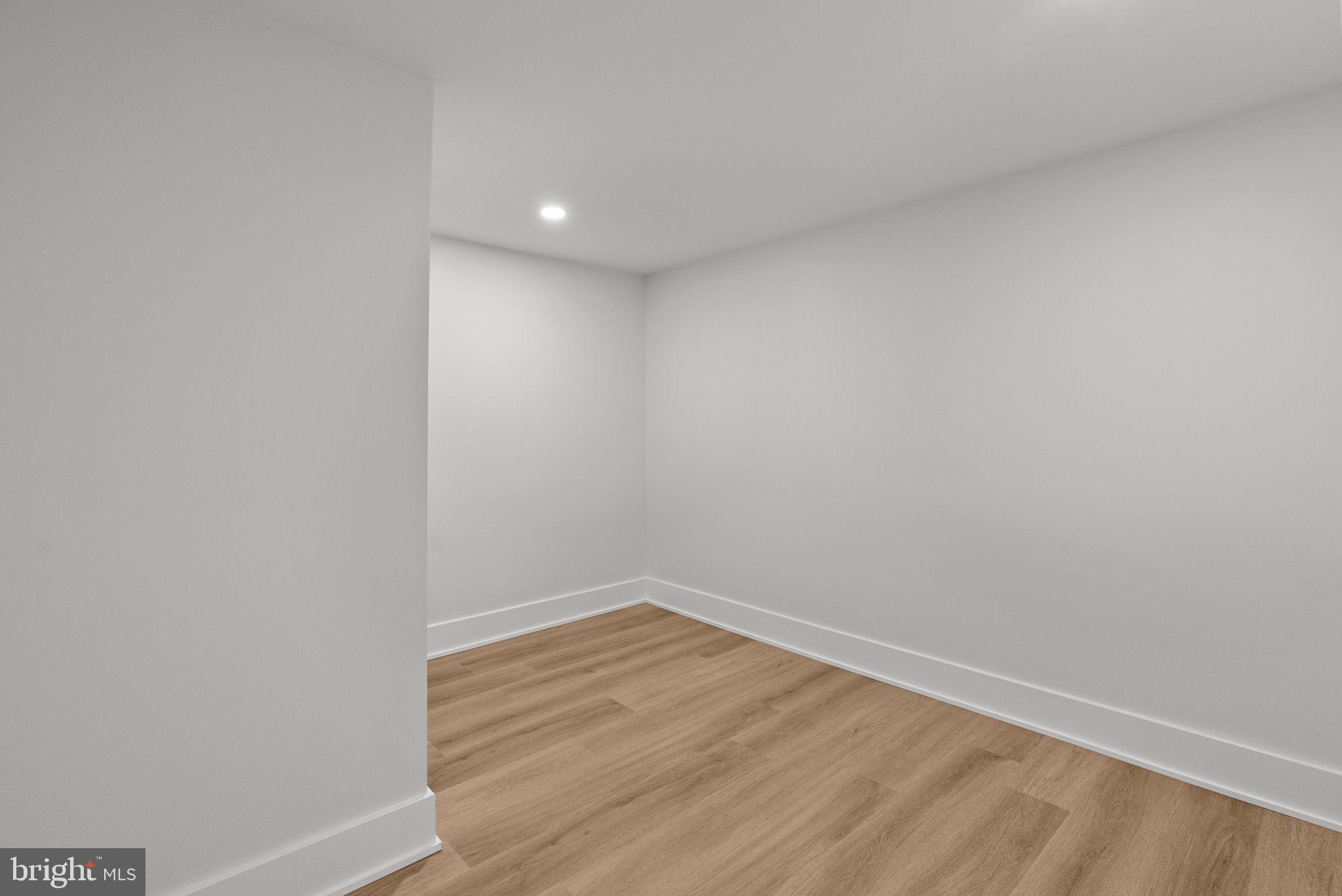 GERMANTOWN (WEST) - Residential