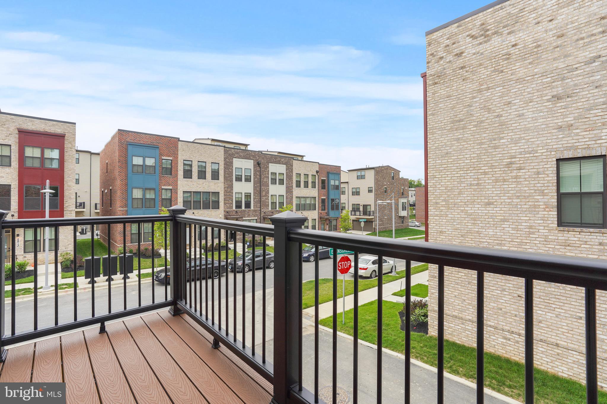 VILLAGE OF TOWNE SQUARE - Residential Lease