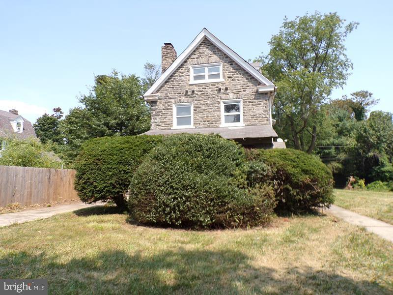 2217 GEORGES LANE 23