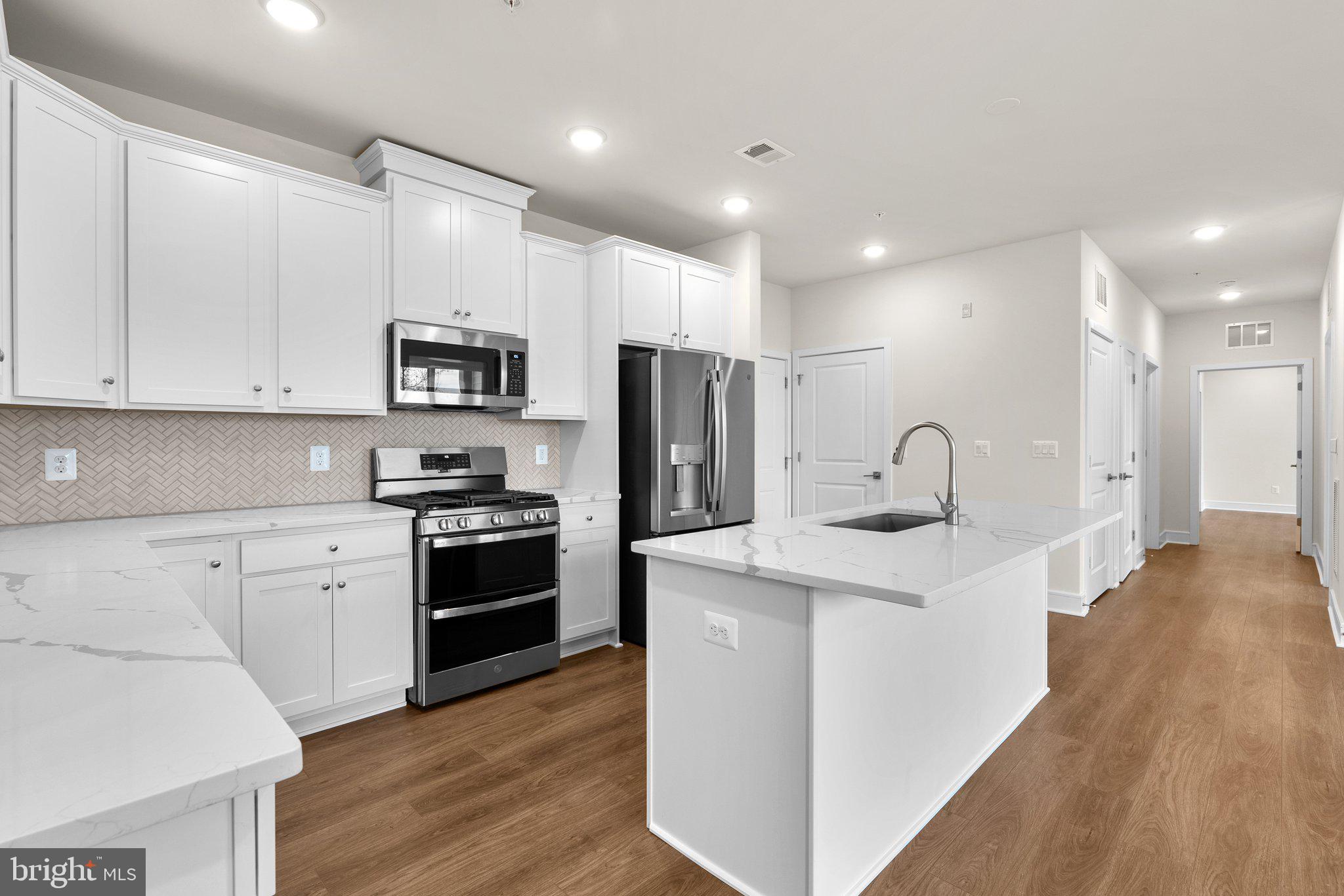 BIRCHWOOD AT BRAMBLETON - Residential