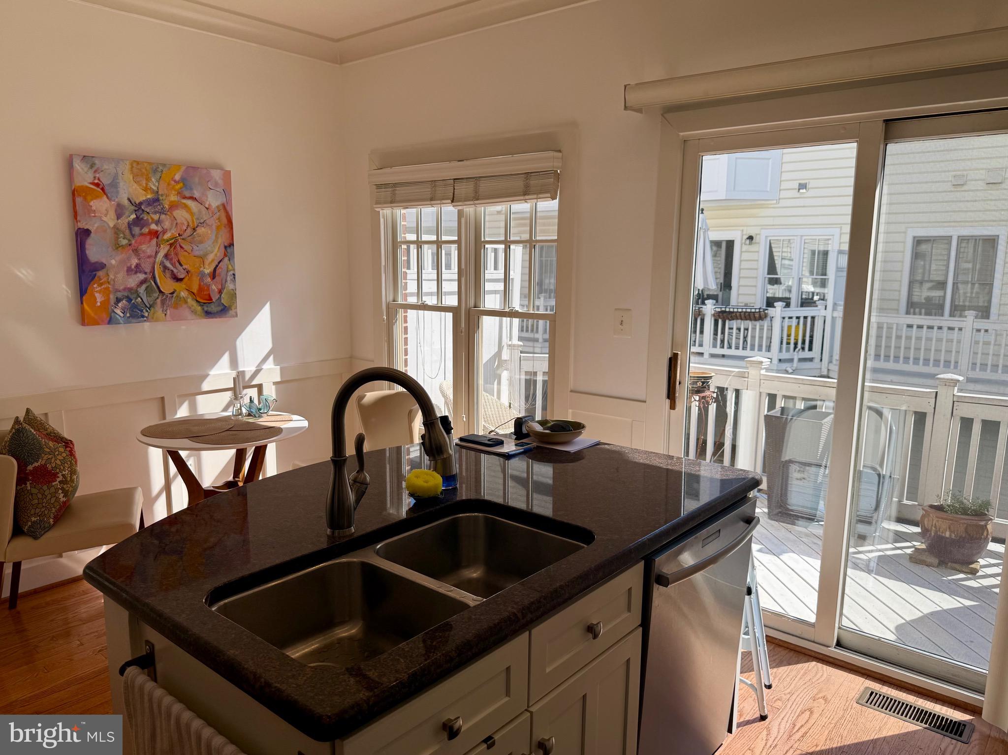 CLARENDON PARK - Residential Lease