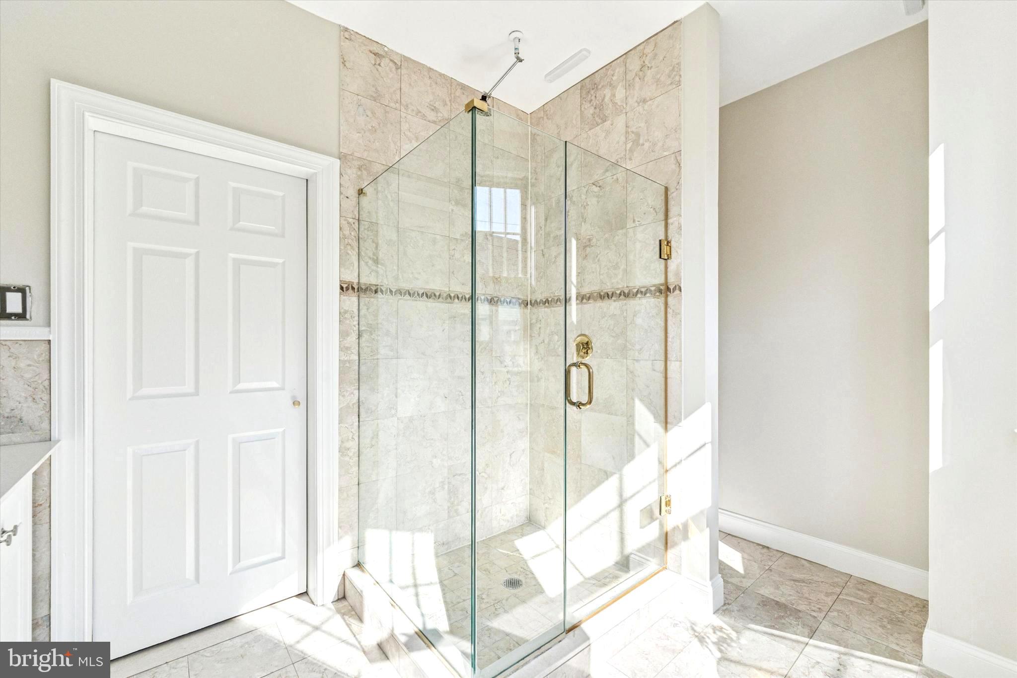 GRADUATE HOSPITAL - Residential