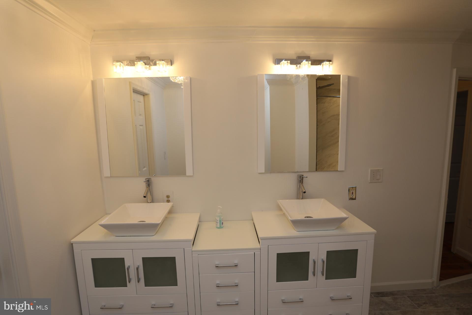 BREWERS HILL - Residential Lease