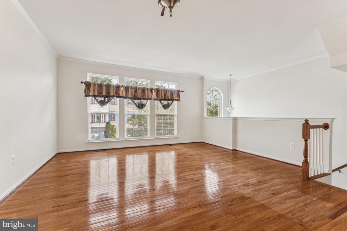 8346 LEIGHLEX COURT