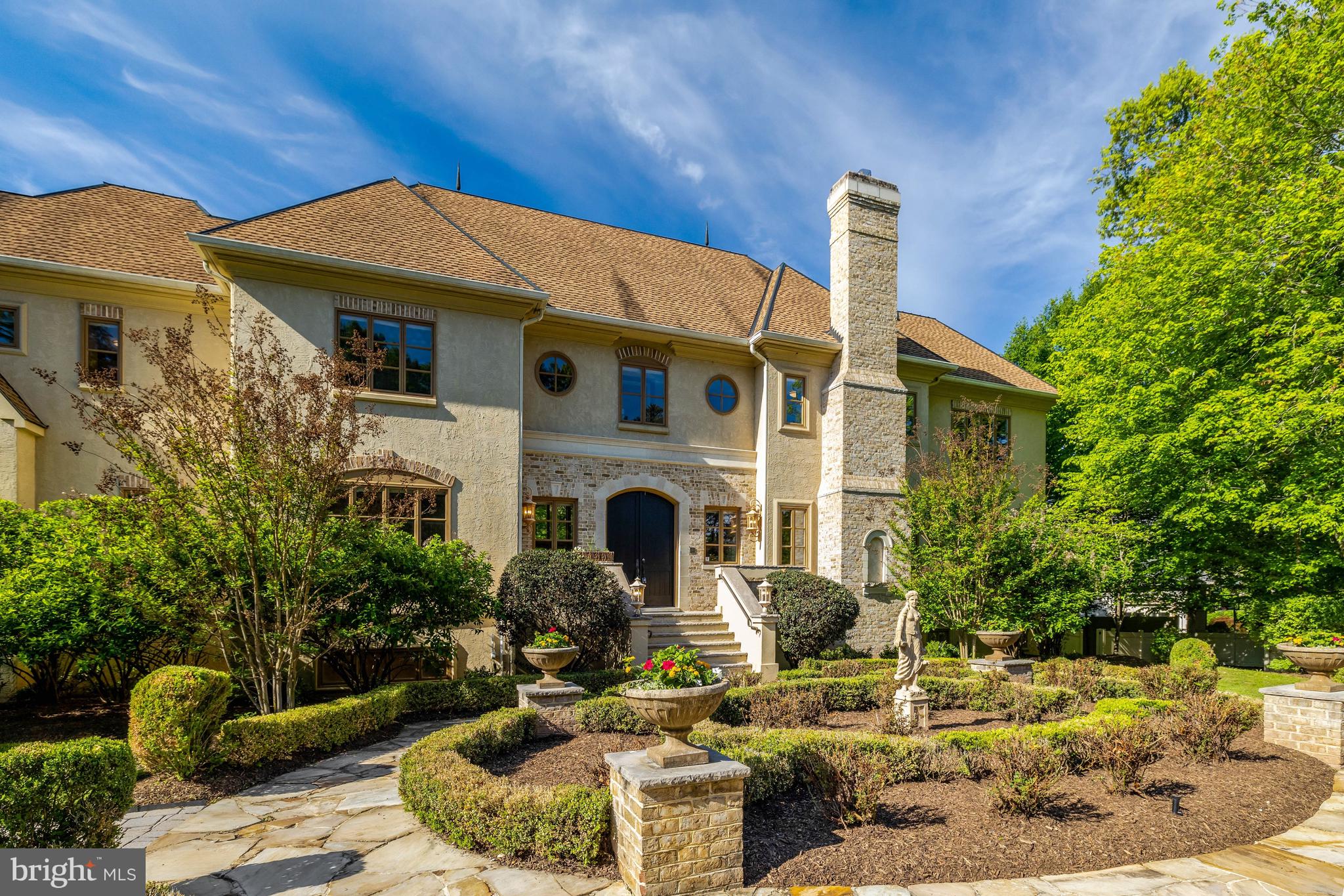 KENTLAND POND - Residential
