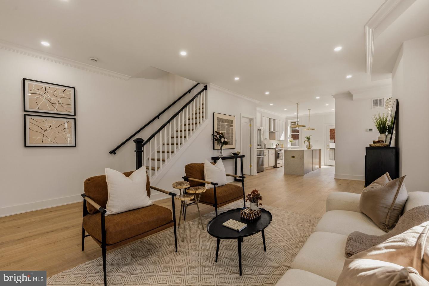 158 W STREET NW