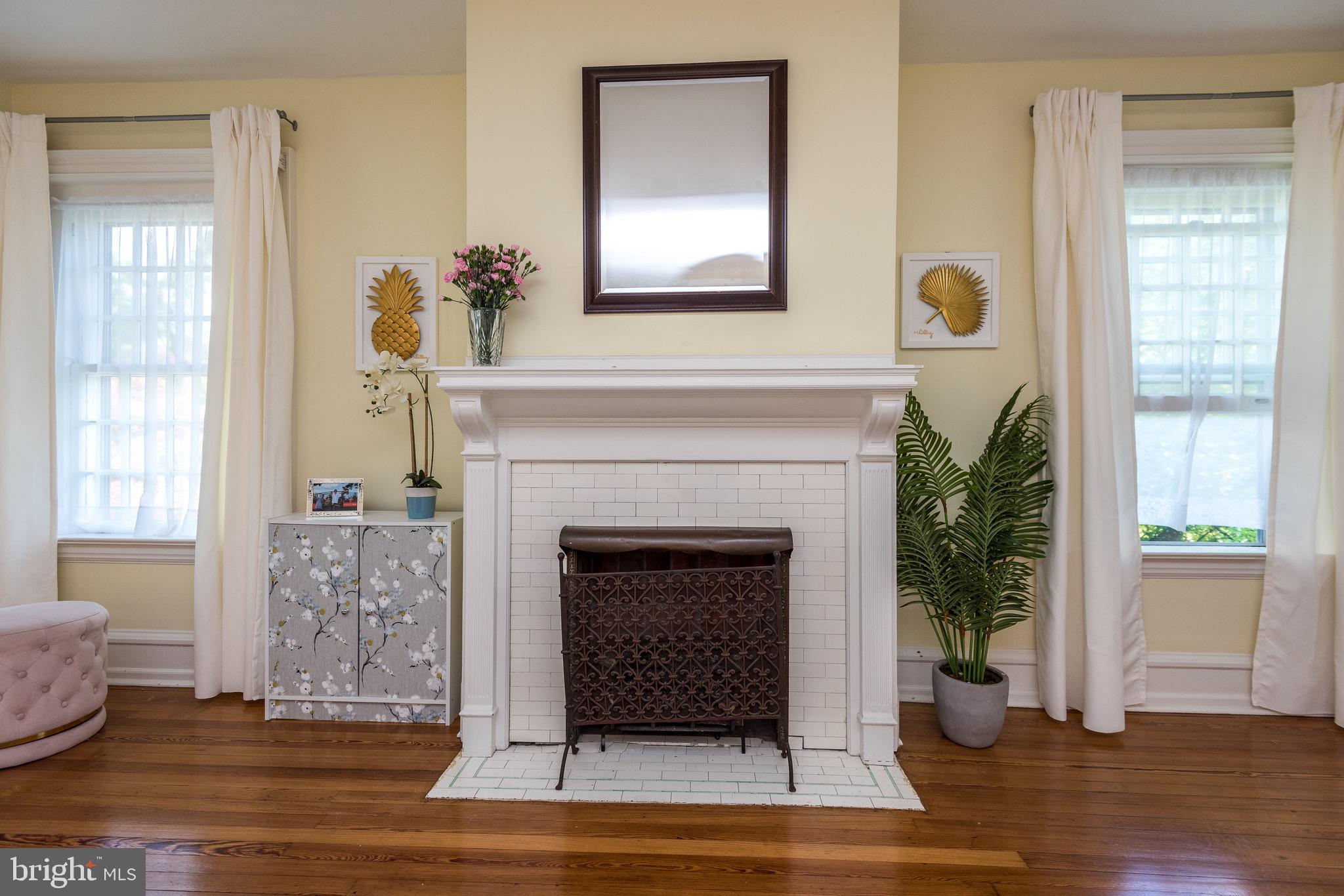 JENKINTOWN - Residential