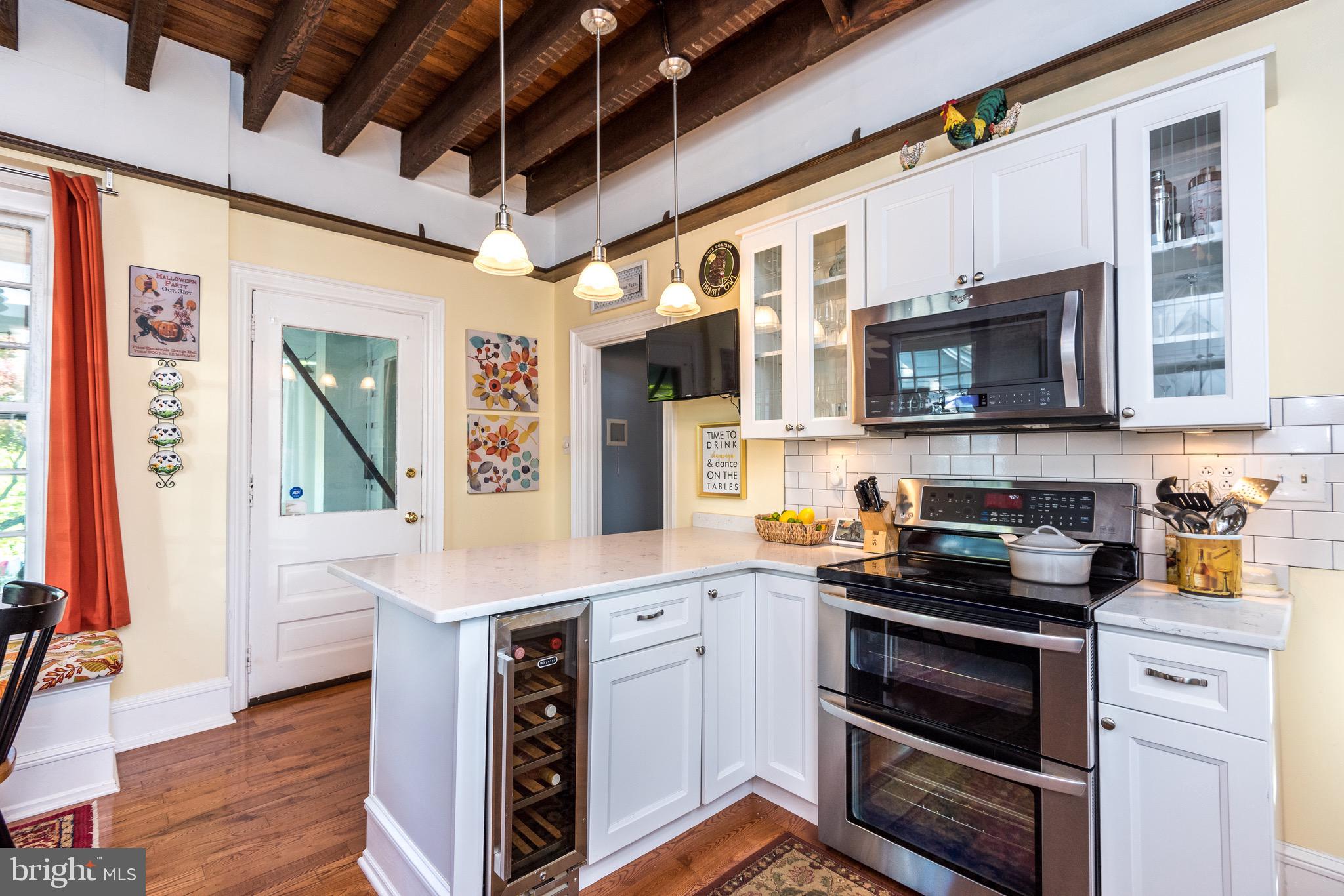 JENKINTOWN - Residential