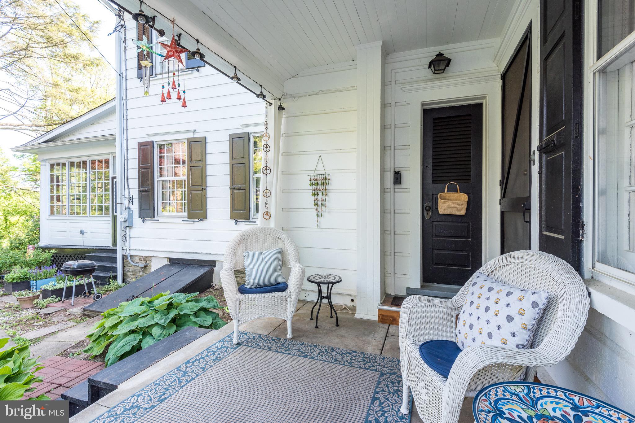 JENKINTOWN - Residential