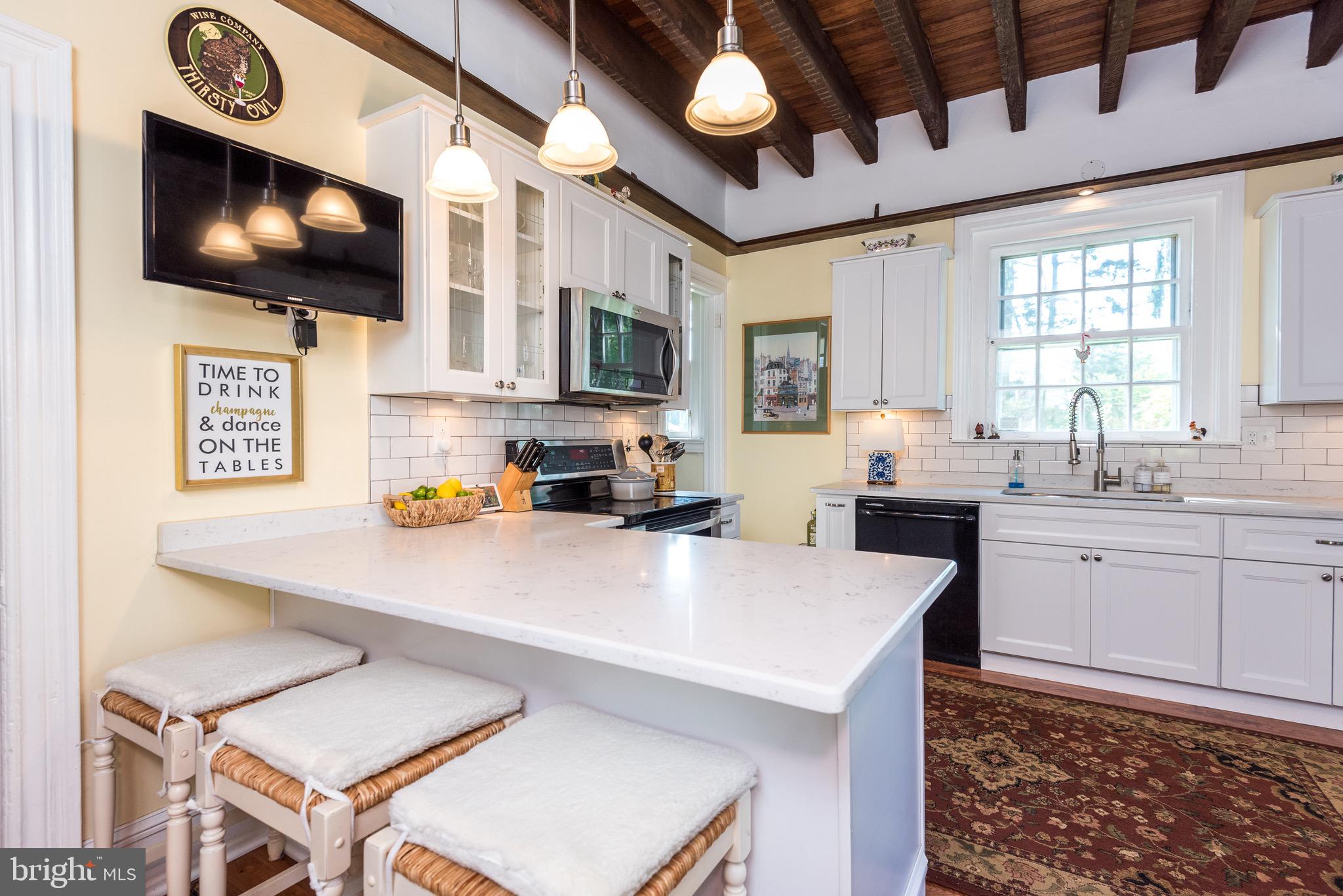 JENKINTOWN - Residential