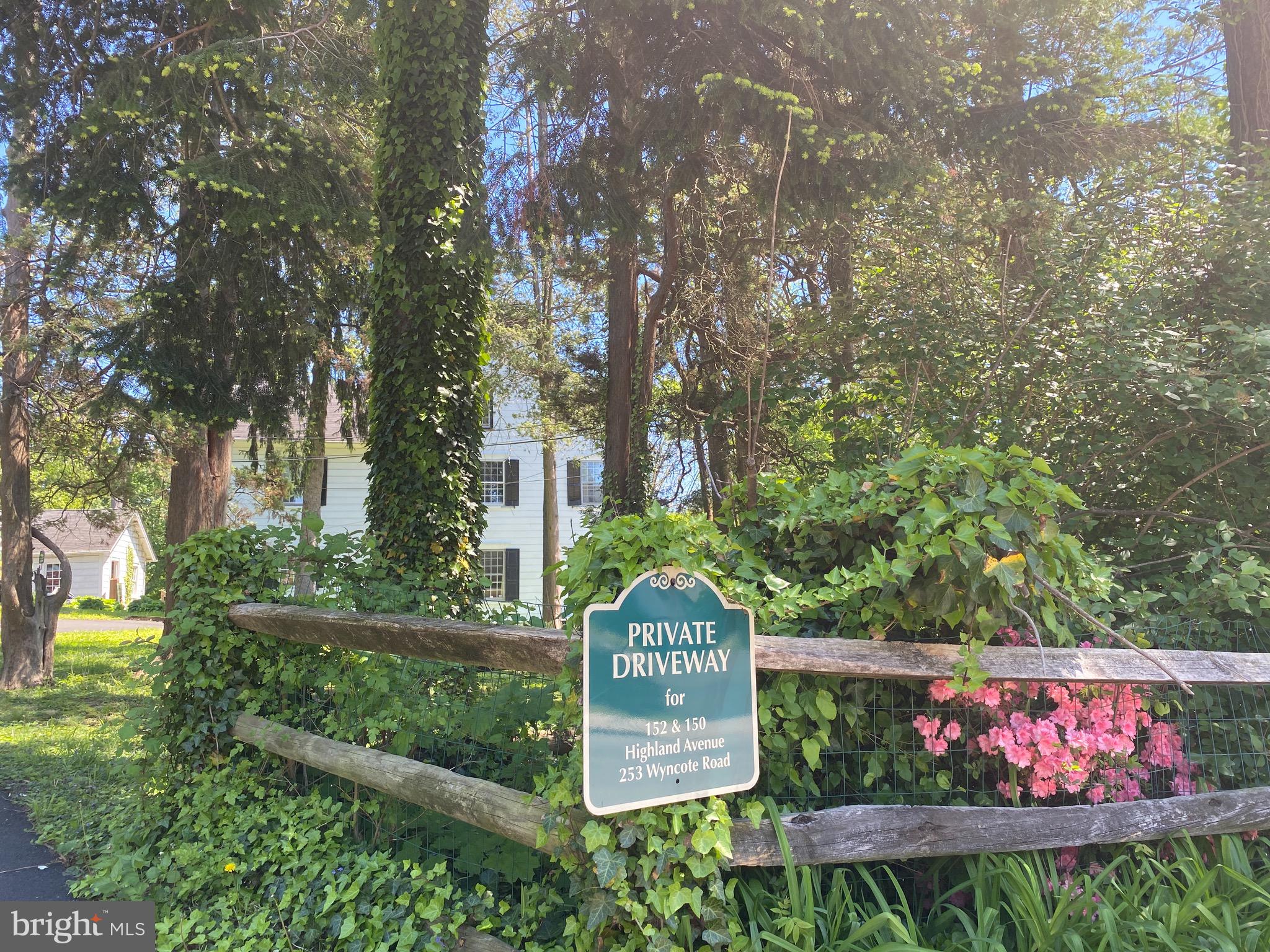 JENKINTOWN - Residential
