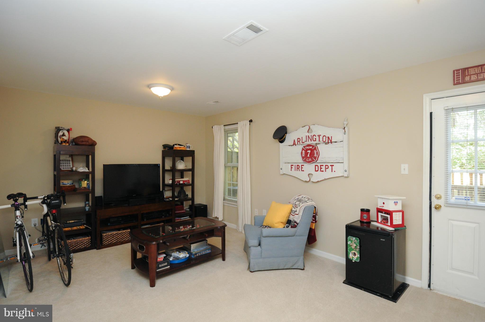 WOODSTONE - Residential