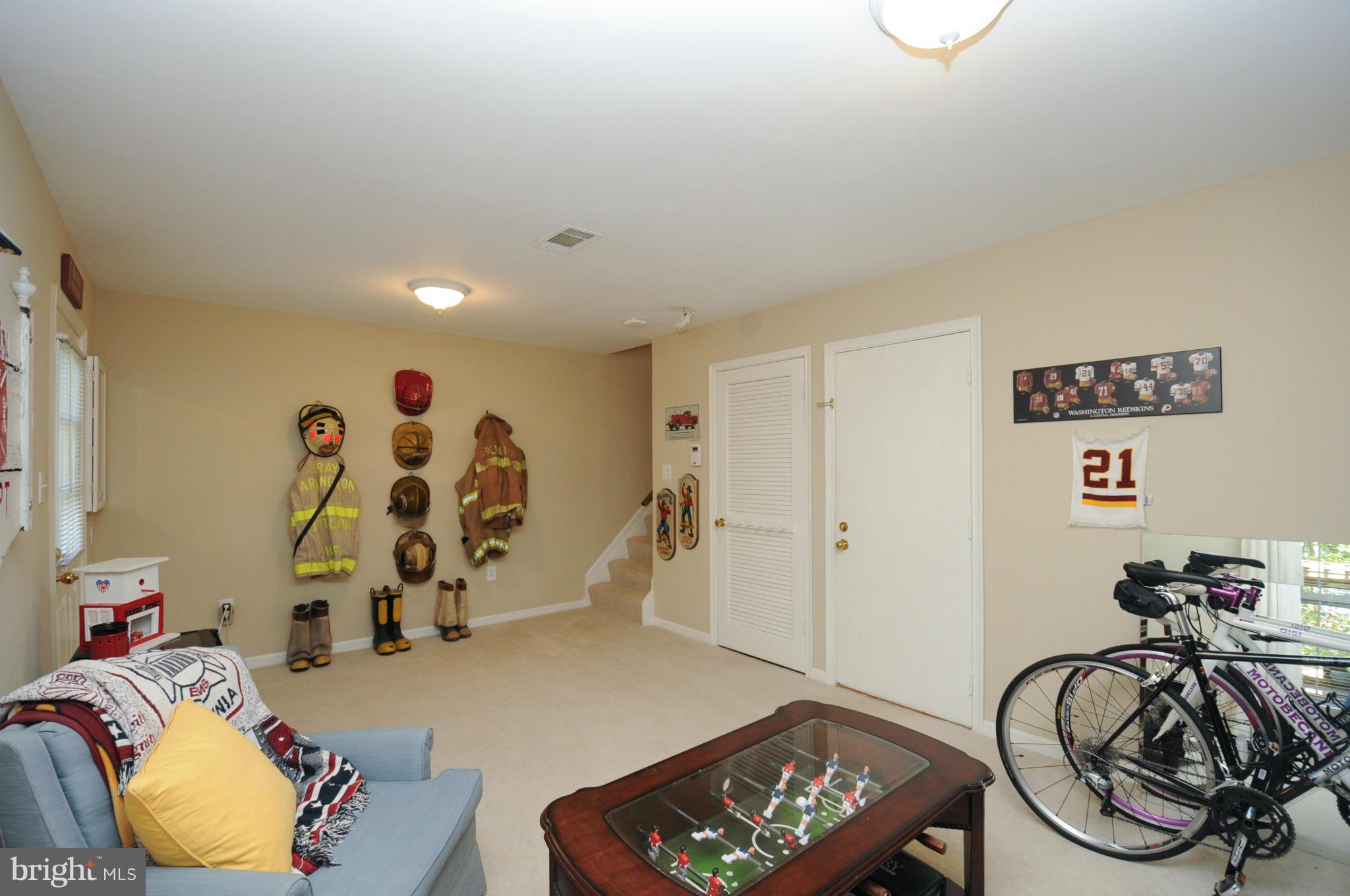 WOODSTONE - Residential