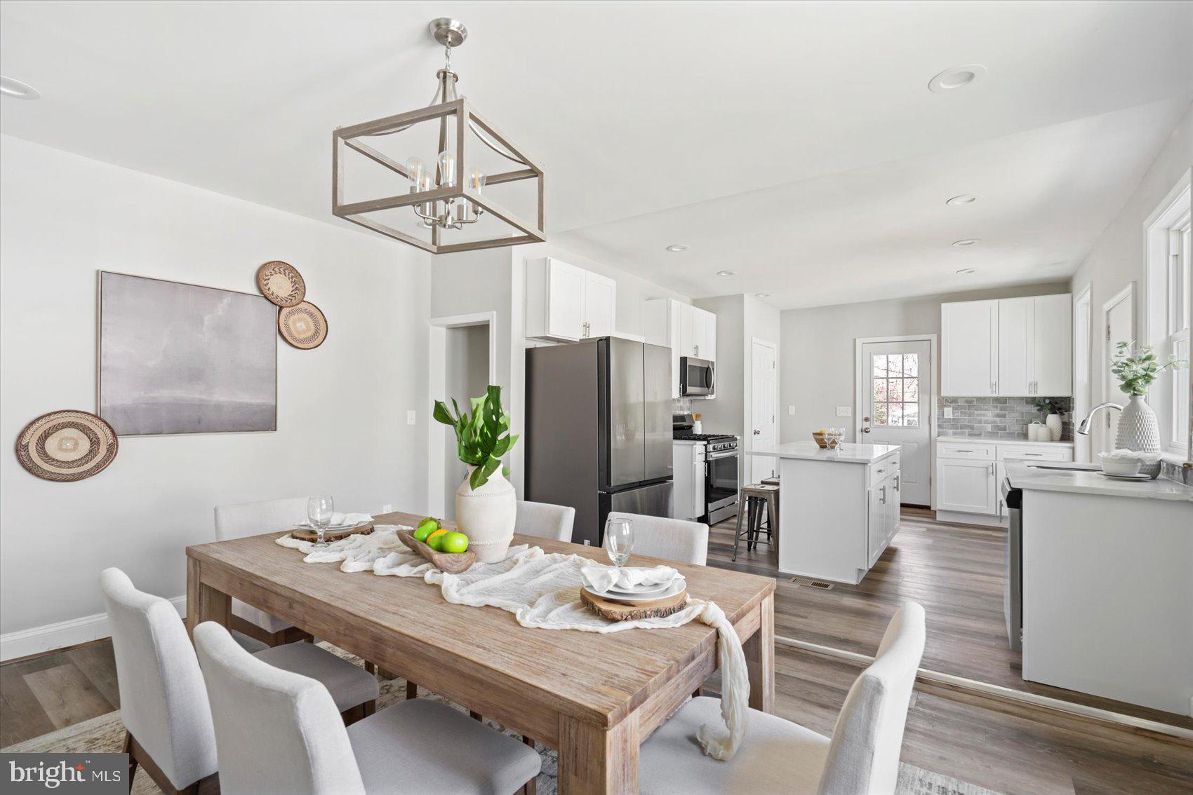 MOUNT WASHINGTON - Residential