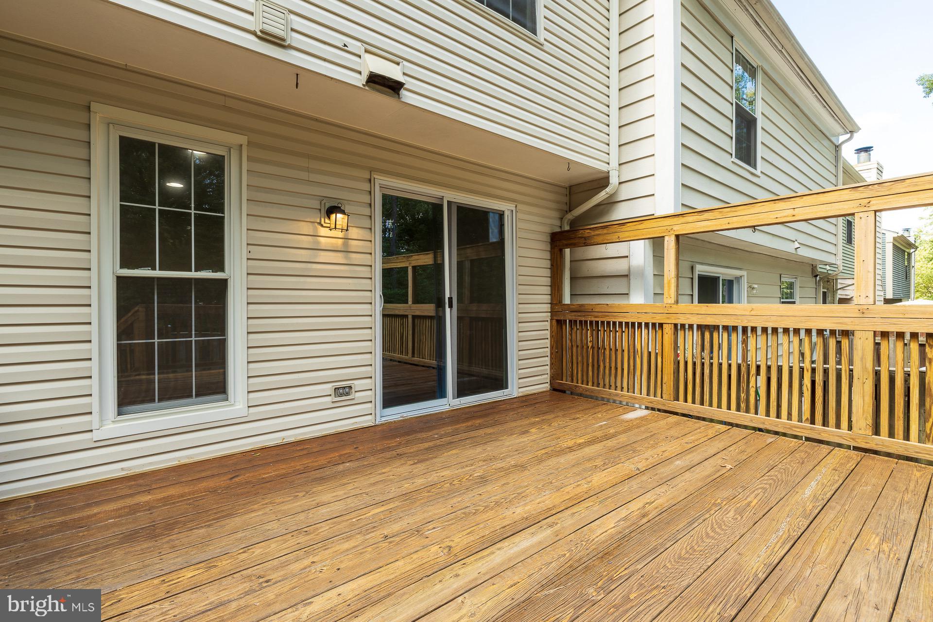 LAKE RIDGE - Residential