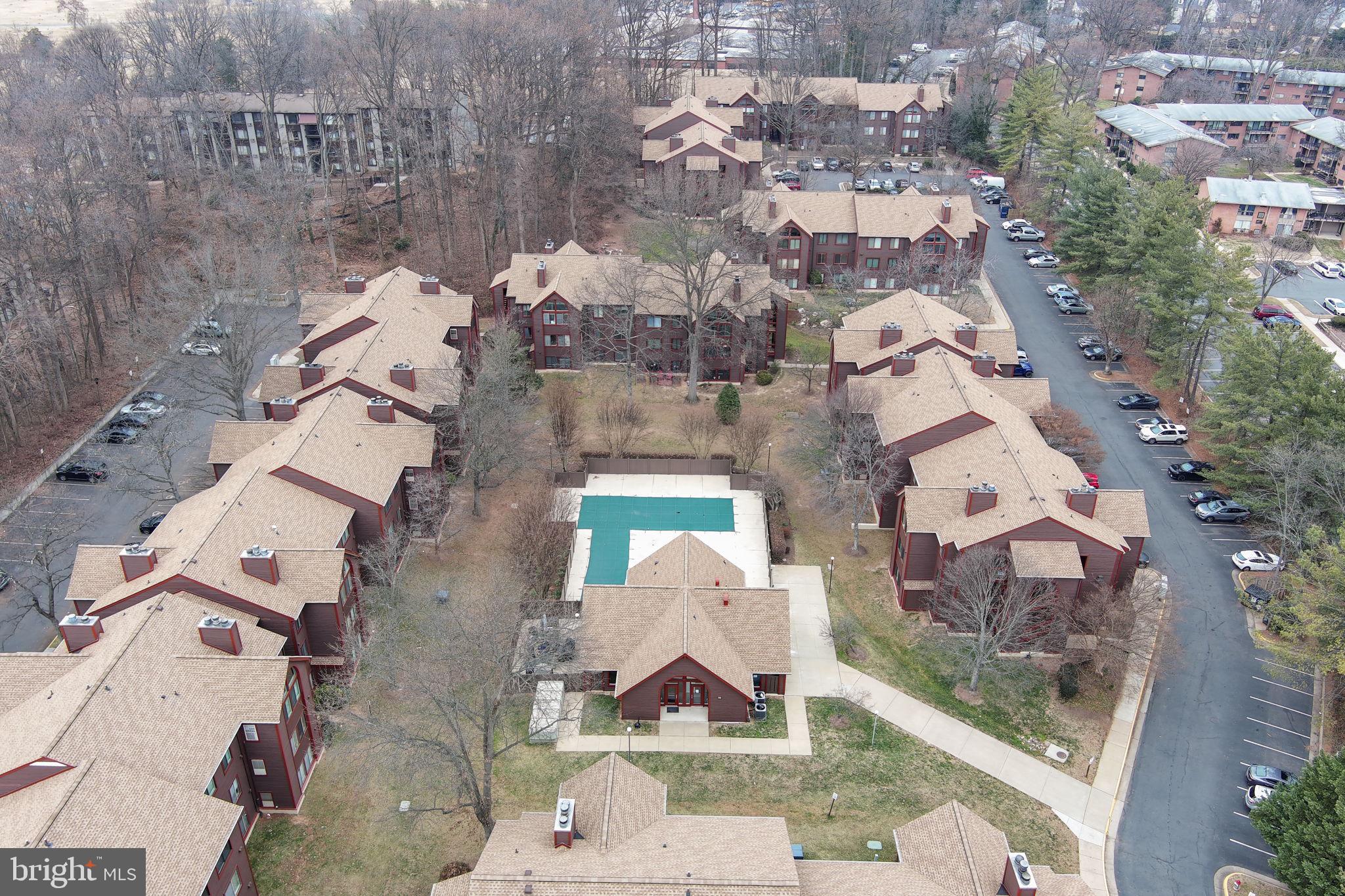 LEE OAKS - Residential