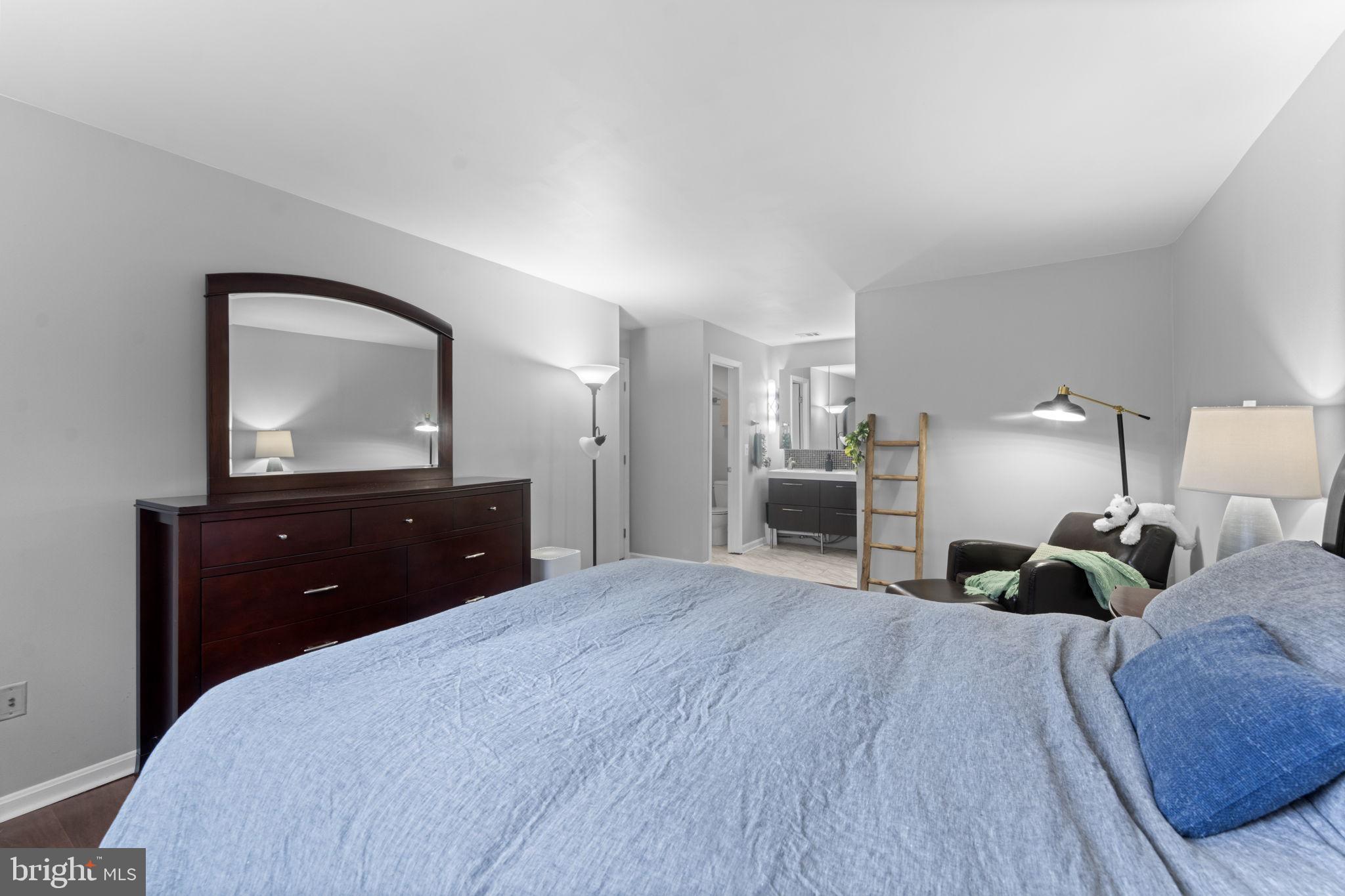 LEE OAKS - Residential