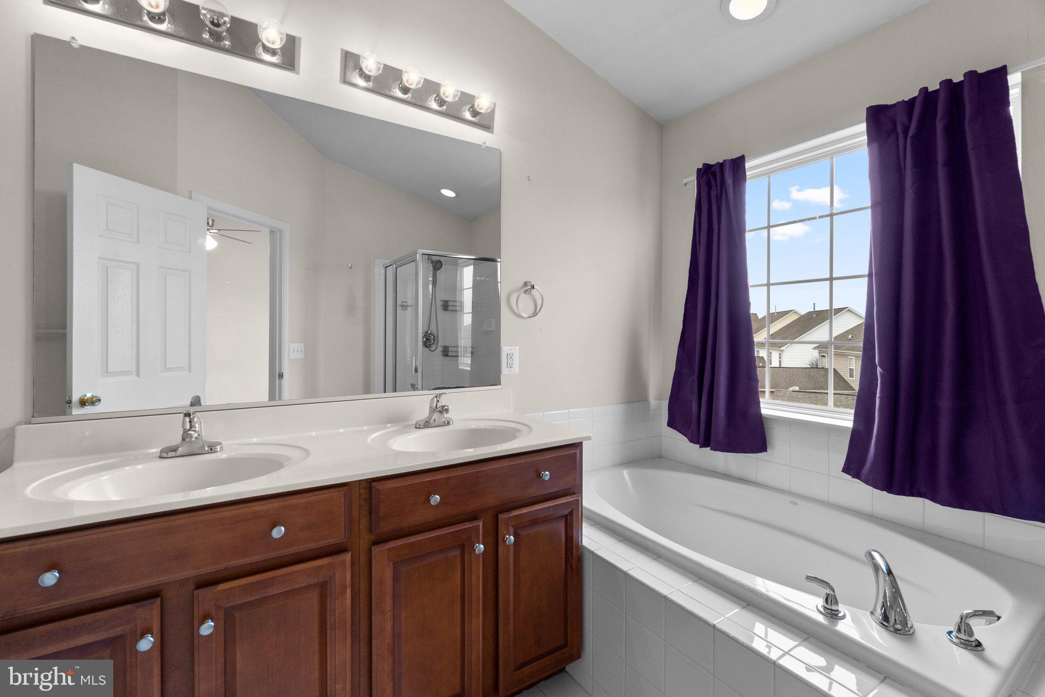 BRINKLEY MANOR - Residential