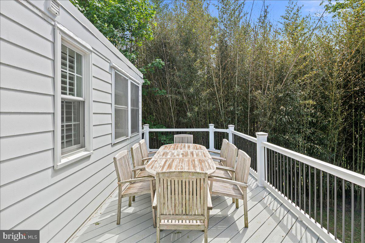 KENSINGTON ESTATES - Residential