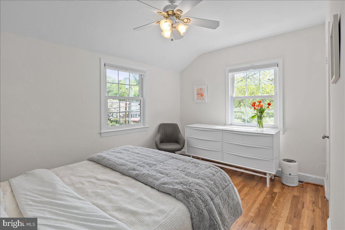 KENSINGTON ESTATES - Residential