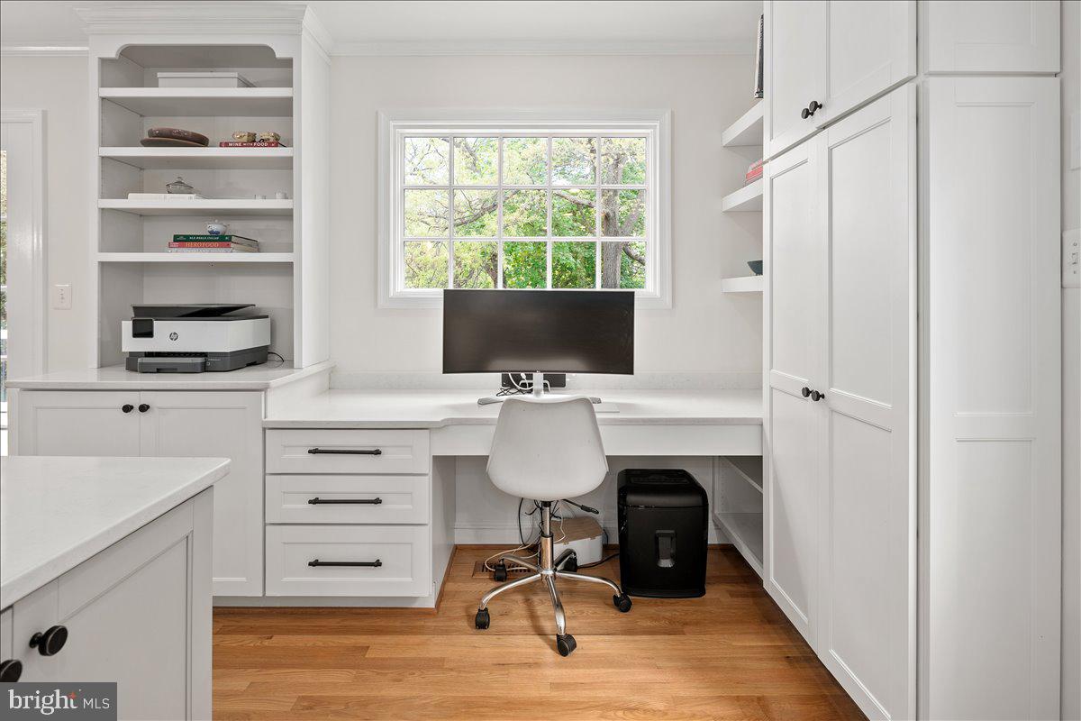 KENSINGTON ESTATES - Residential