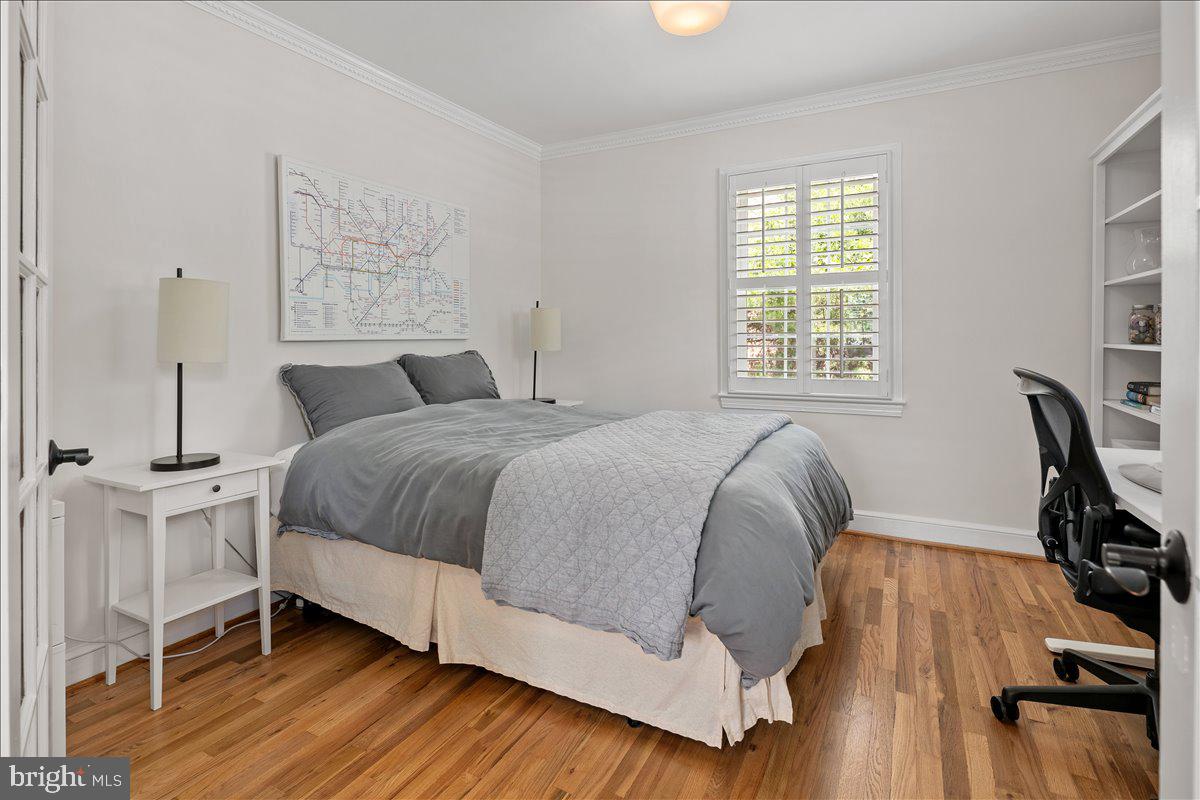 KENSINGTON ESTATES - Residential