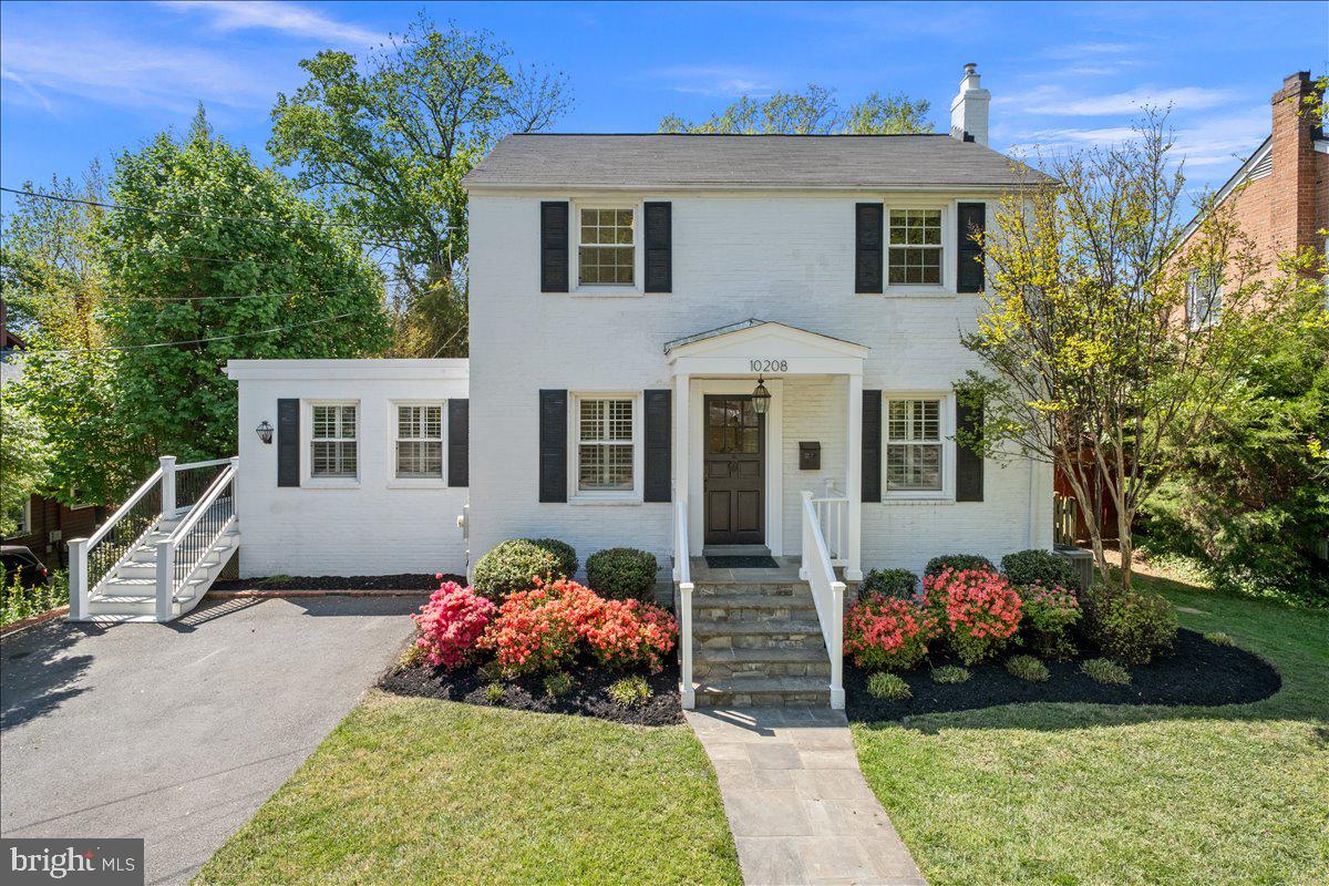 KENSINGTON ESTATES - Residential