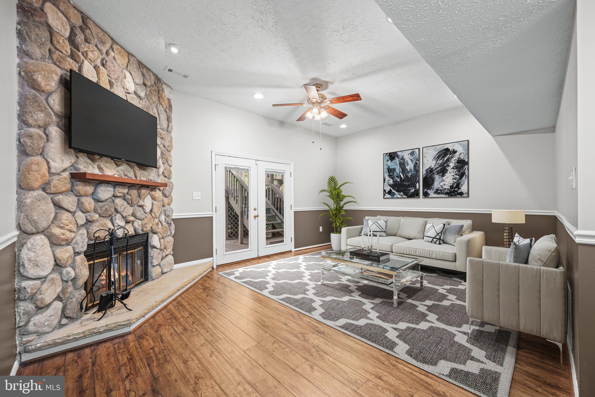 BRAEBROOKE - Residential Lease