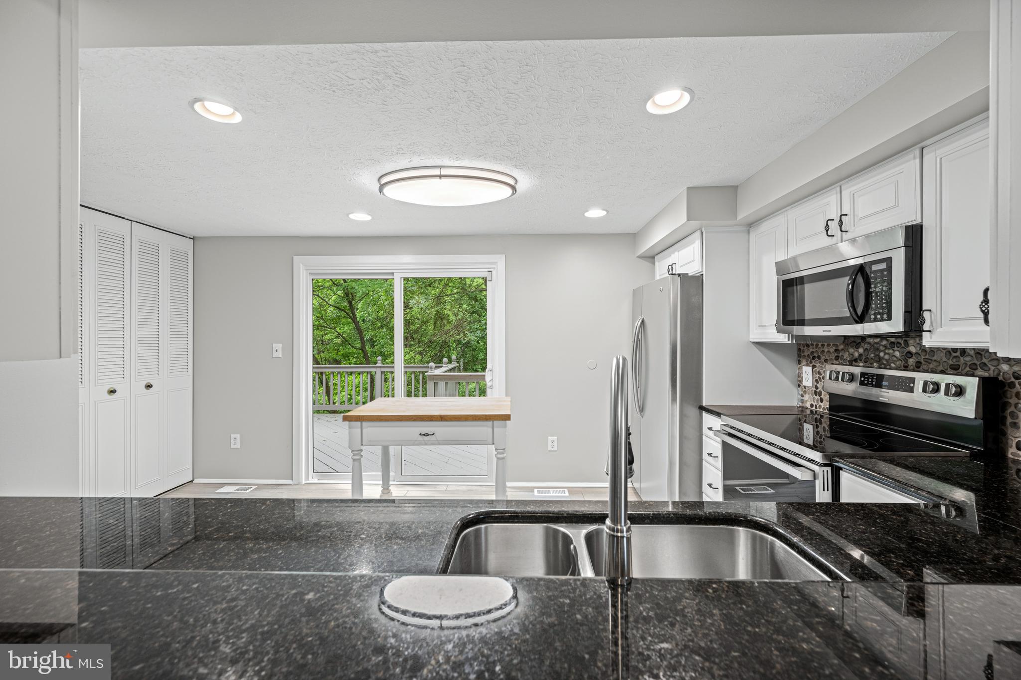 BRAEBROOKE - Residential Lease