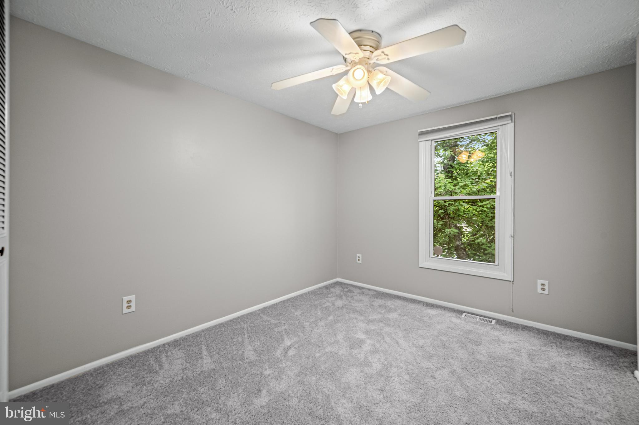 BRAEBROOKE - Residential Lease