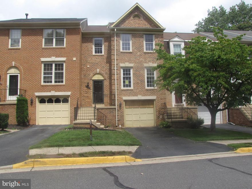 Fully Available 10/27/2018. Delightful TH with 4 Bedrooms & 2.3 Baths brick front townhouse with over 2700 sqft in highly sought after Daventry neighborhood. Huge eat-in kitchen with corian countertops , that leads out to spacious private deck. Large Master Bedroom, with walk-in closet.walk-out lvl basement with wood burning Fireplace. A lot of storage space, Fully fenced rear, Finished Basement!!