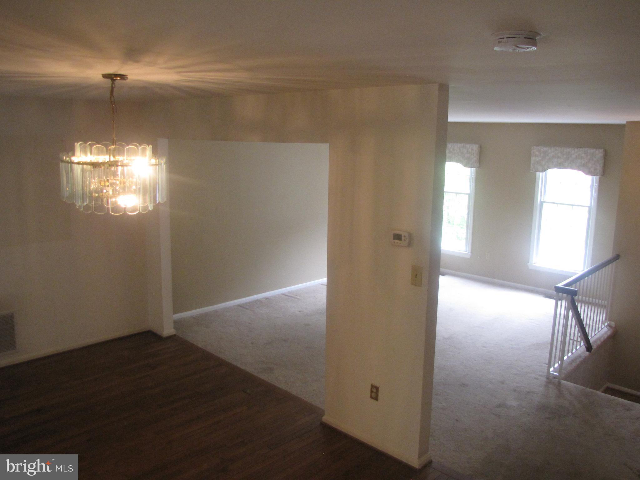 HUNTER VILLAGE - Residential