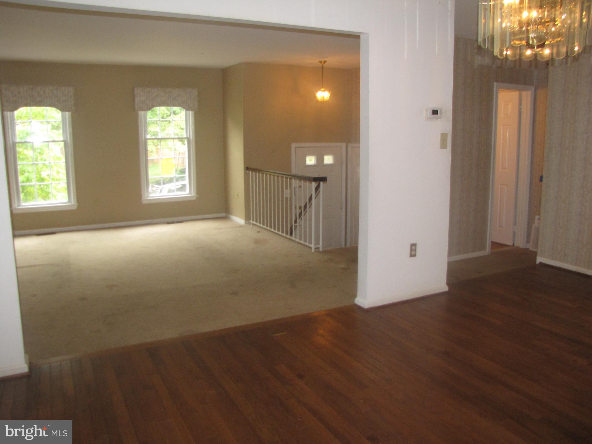 HUNTER VILLAGE - Residential