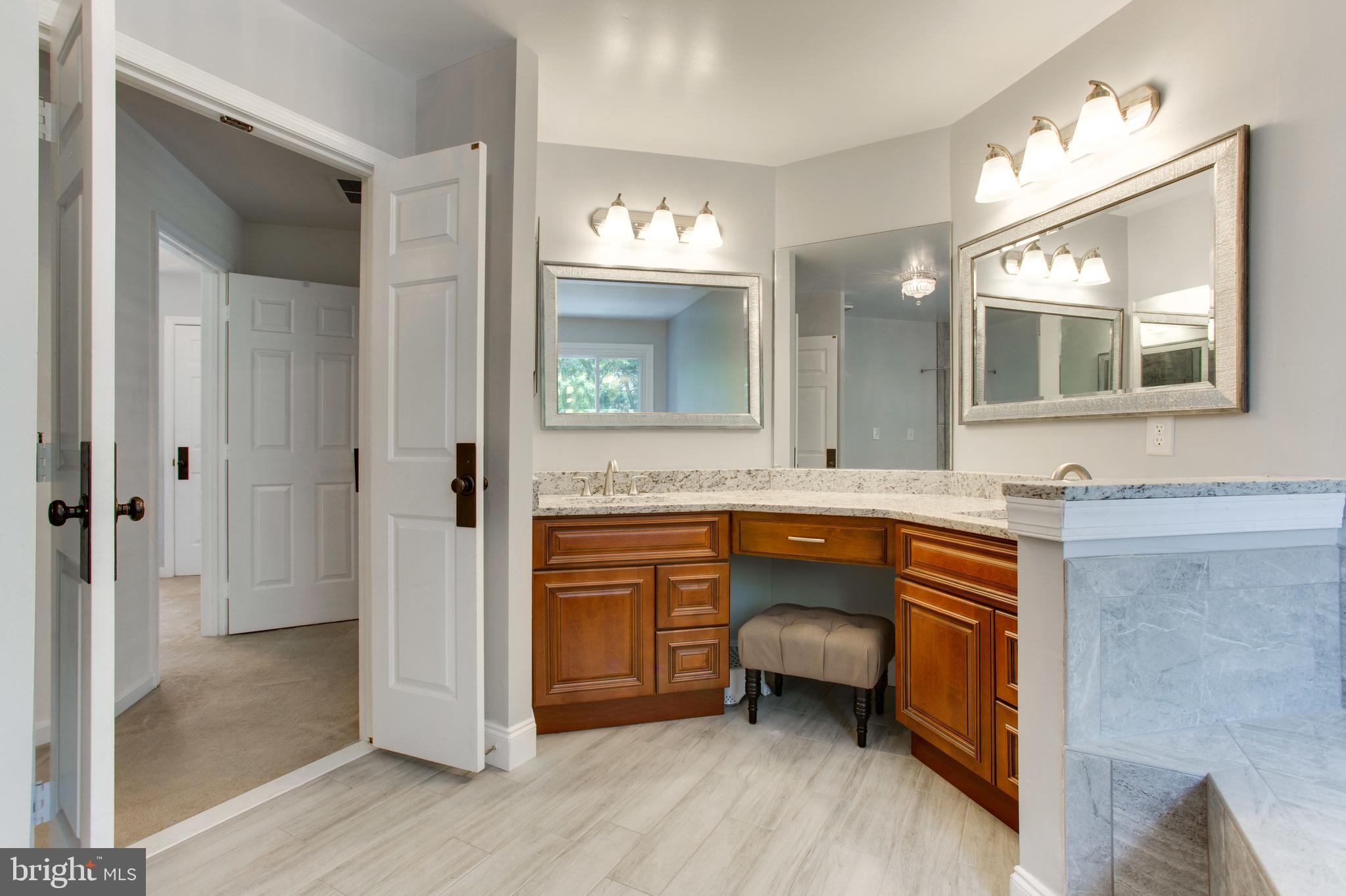 WESTPORT - Residential