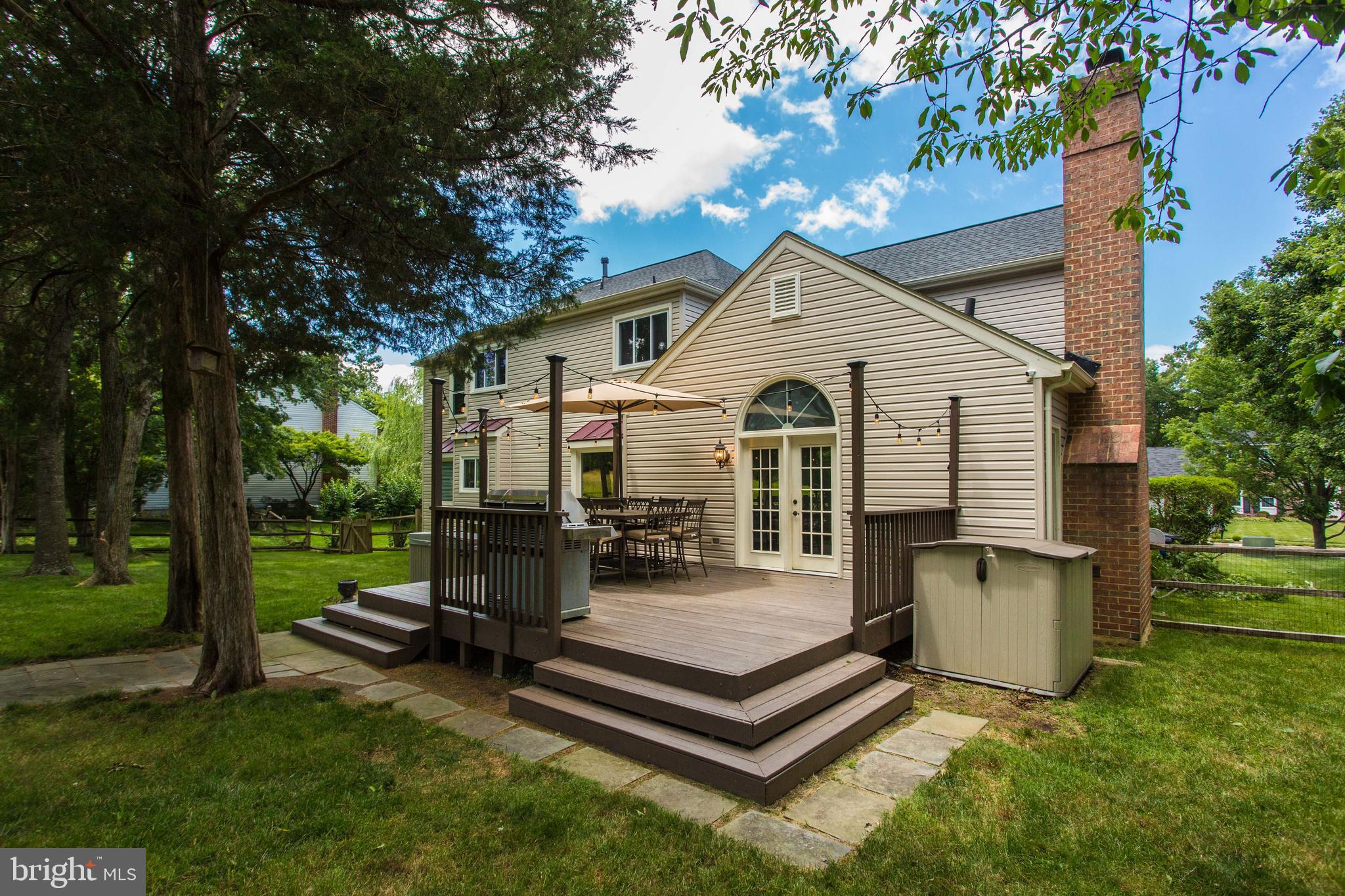 WESTPORT - Residential