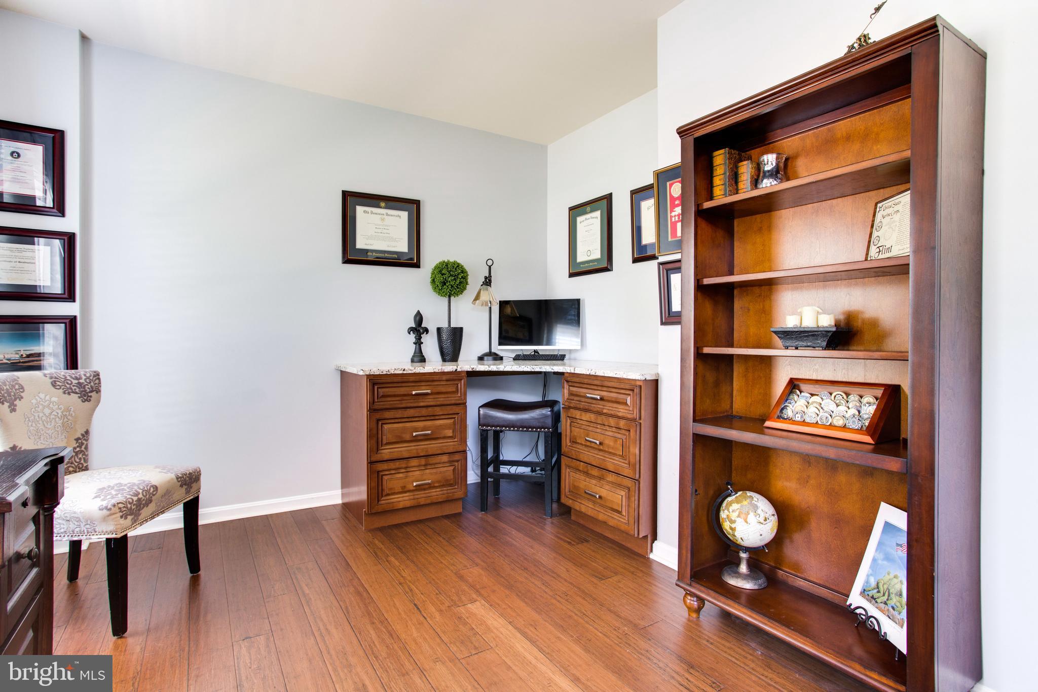 WESTPORT - Residential