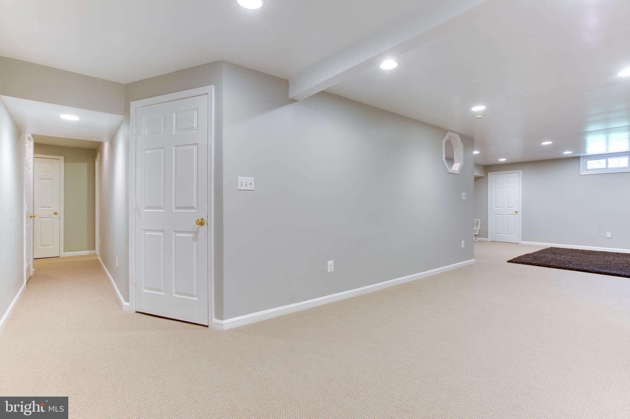 WESTPORT - Residential